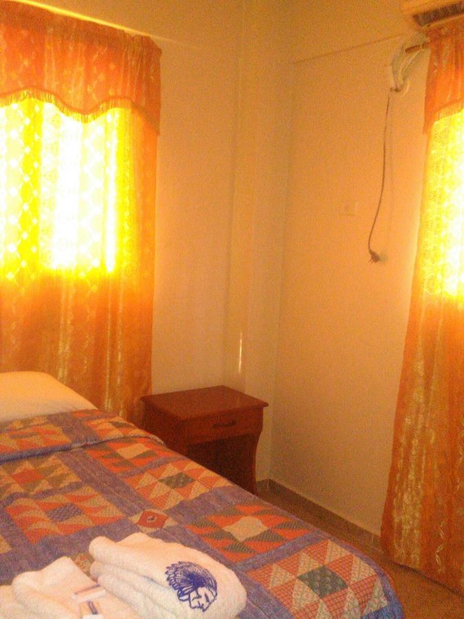 Hotel Cacique Barahona Екстериор снимка